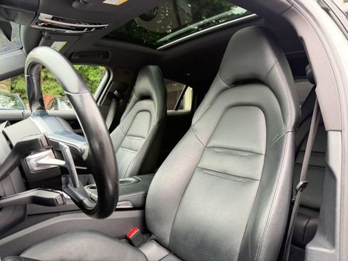 Used 2018 Porsche Panamera 4S w/ Premium Package AWD/4WD image 13