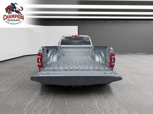 Used 2024 RAM 2500 Laramie AWD/4WD image 18