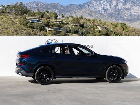 Certified 2025 BMW X6 xDrive40i image 5