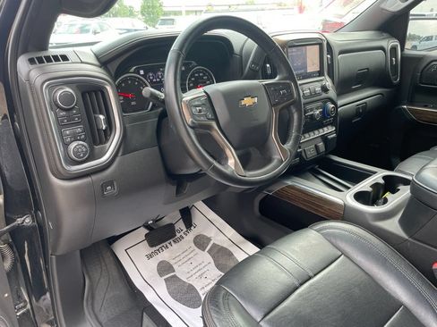 Used 2019 Chevrolet Silverado 1500 High Country AWD/4WD image 47