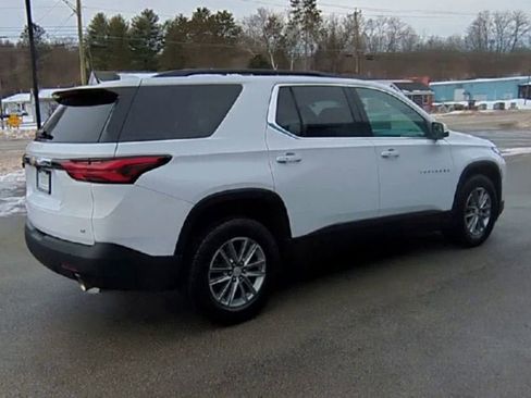 Certified 2023 Chevrolet Traverse LT image 8