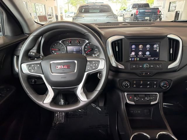 Used 2023 GMC Terrain SLE FWD image 17