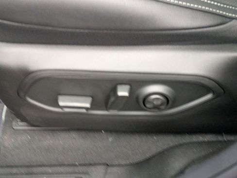 New 2026 Jeep Grand Cherokee Limited Reserve image 13