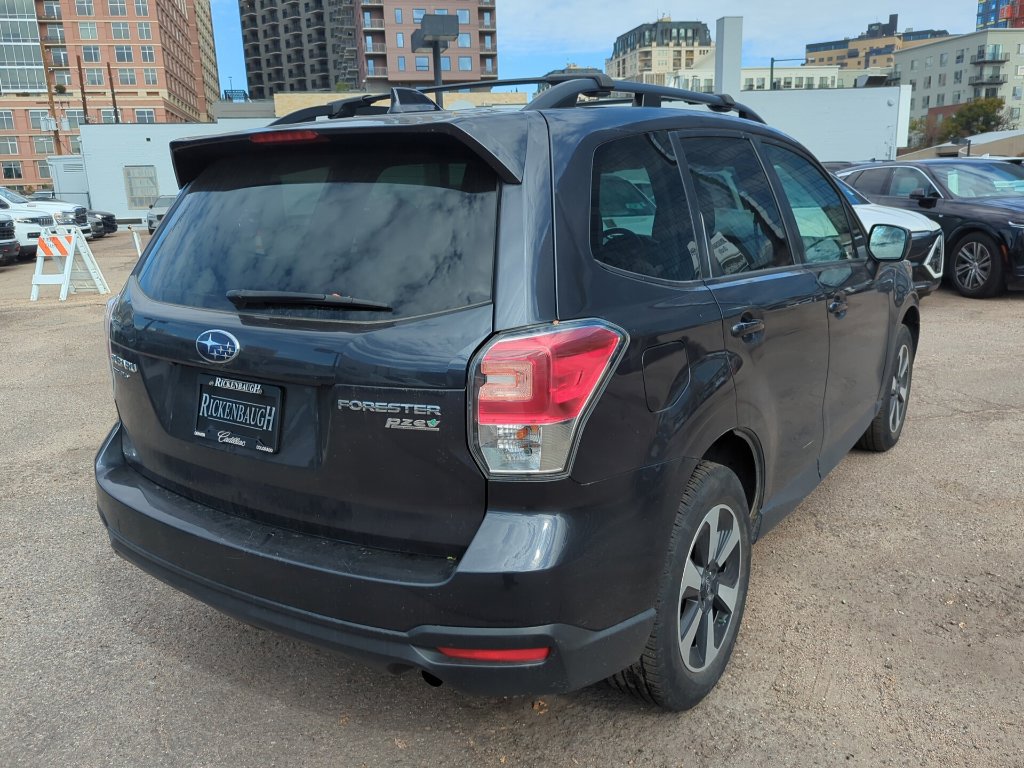 Used 2017 Subaru Forester 2.5i Premium w/ All-Weather Package AWD/4WD image 7