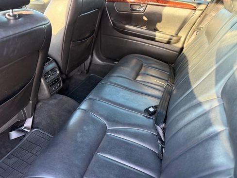 Used 2007 Cadillac DTS FWD image 16