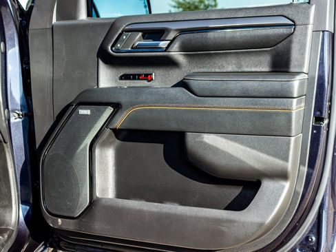 Used 2024 GMC Sierra 1500 AT4 w/ Technology Package image 20