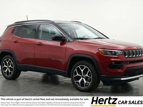 Used 2025 Jeep Compass Limited image 1