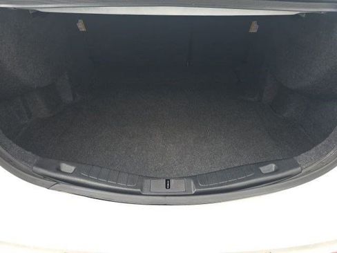 Used 2019 Ford Fusion SE image 22