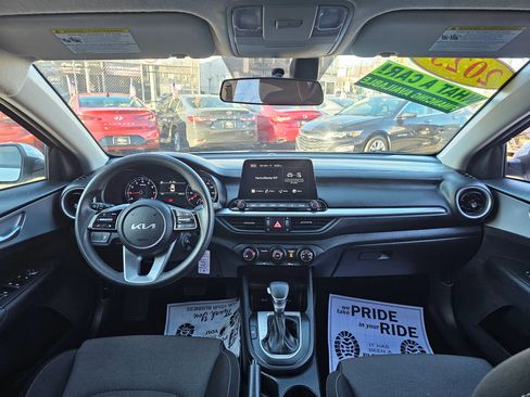 Used 2023 Kia Forte LXS w/ LXS Technology Package image 15