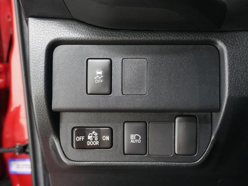 Used 2021 Toyota Tacoma SR w/ SR Convenience Package RWD image 21