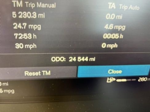 Used 2023 Volvo XC60 B5 Plus w/ Protection Package Premier image 5