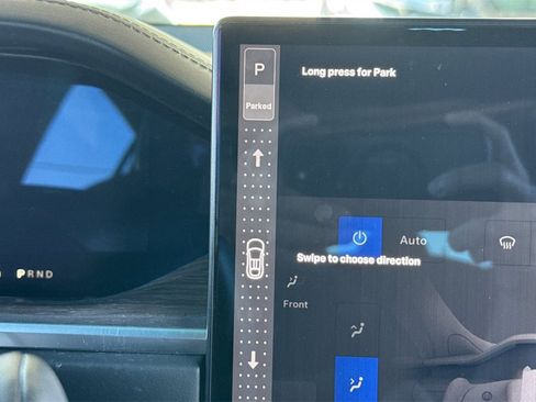 Used 2023 Tesla Model X Standard Range image 20