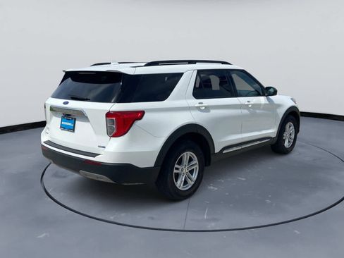 Used 2020 Ford Explorer XLT w/ Equipment Group 202A AWD/4WD image 7