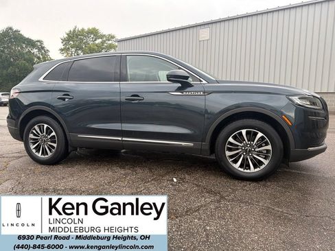 Used 2023 Lincoln Nautilus FWD w/ Premium Package image 1