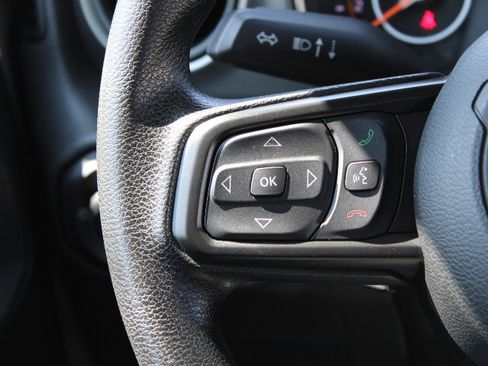 Used 2021 Jeep Wrangler Unlimited Sport AWD/4WD image 13