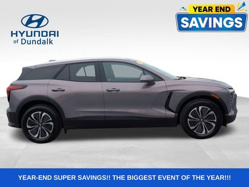 Used 2024 Chevrolet Blazer EV LT image 5