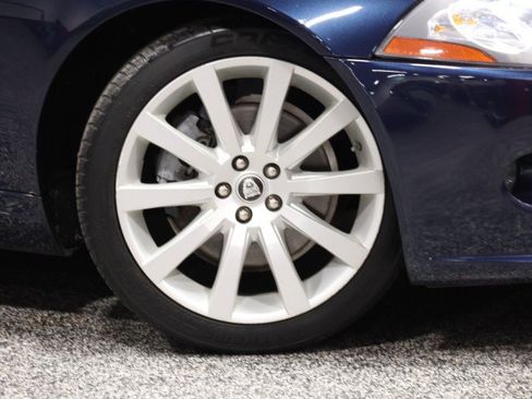 Used 2007 Jaguar XK Convertible RWD image 4