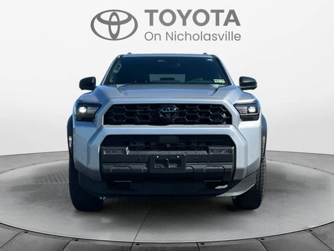 Used 2025 Toyota 4Runner TRD Off-Road Premium w/ Tow Technology Package AWD/4WD image 8