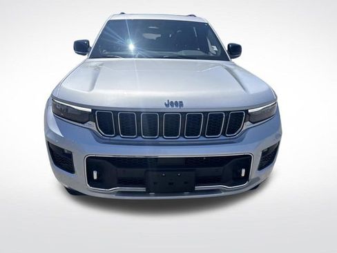 Used 2023 Jeep Grand Cherokee L Overland AWD/4WD image 12