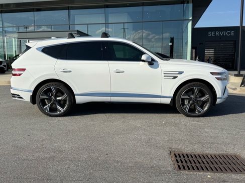 New 2026 Genesis GV80 3.5T Prestige image 2