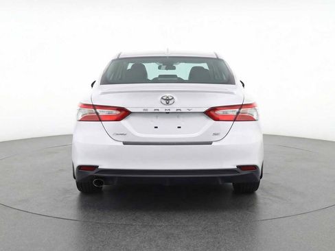 Certified 2025 Toyota Camry SE image 6