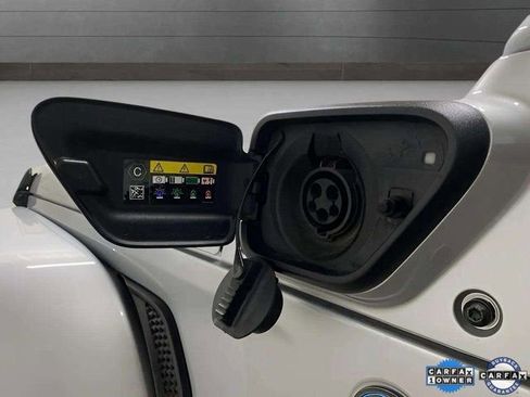 Used 2023 Jeep Wrangler High Altitude image 97