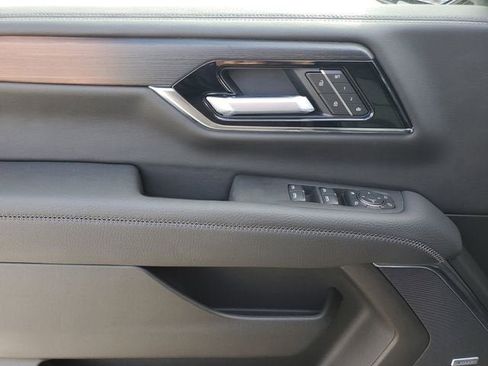 New 2026 GMC Yukon XL Denali w/ Sun & Power Step Package image 17