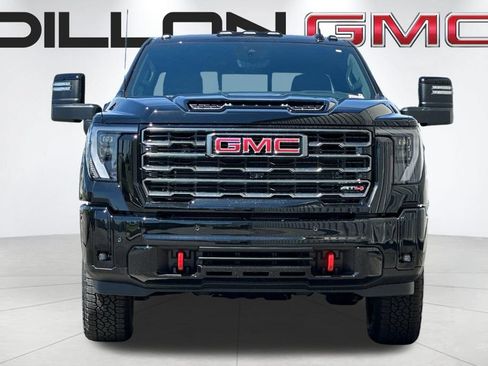 New 2026 GMC Sierra 2500 AT4 w/ AT4 Premium Plus Package AWD/4WD image 9