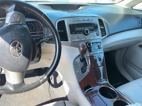 Used 2009 Toyota Venza image 12