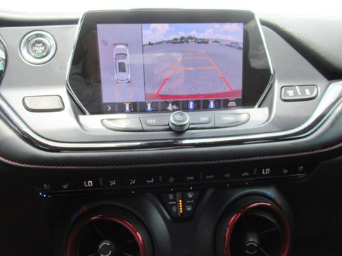 Used 2019 Chevrolet Blazer RS FWD image 30