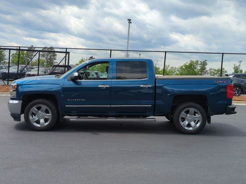Used 2018 Chevrolet Silverado 1500 LTZ w/ Sport Package image 7