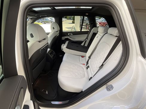 New 2026 BMW X5 sDrive40i w/ Premium Package image 28