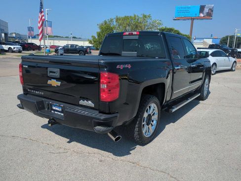 Used 2014 Chevrolet Silverado 1500 High Country w/ High Country Premium Package AWD/4WD image 8