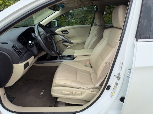 Used 2015 Acura RDX FWD image 11