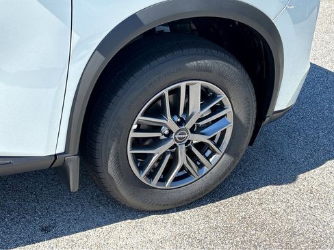 New 2026 Nissan Rogue S image 27