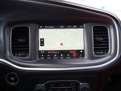 Used 2019 Dodge Charger Scat Pack w/ Technology Group image 25