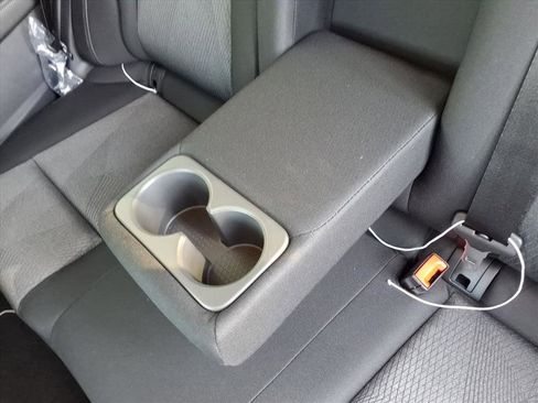 New 2026 Nissan Rogue SV image 30