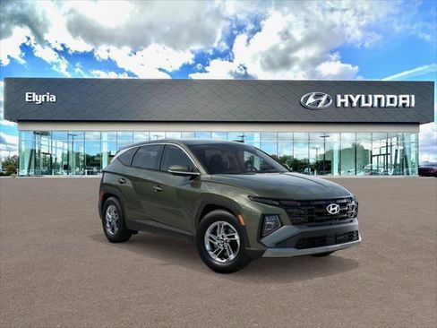New 2026 Hyundai Tucson SE image 2