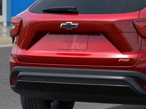 New 2026 Chevrolet Trax RS FWD image 14
