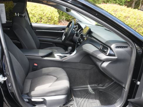 Used 2024 Toyota Camry LE w/ Convenience Package FWD image 20