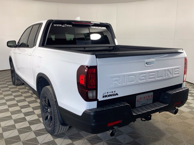 Used 2025 Honda Ridgeline Black Edition image 13