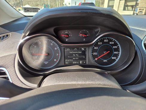 Used 2017 Chevrolet Cruze LS image 13
