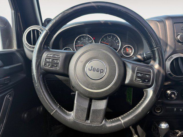 Used 2013 Jeep Wrangler Unlimited Sport w/ Connectivity Group AWD/4WD image 12