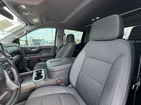 Used 2020 Chevrolet Silverado 1500 RST w/ Texas Edition AWD/4WD image 22
