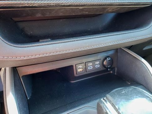 Used 2022 Toyota Highlander XSE image 16