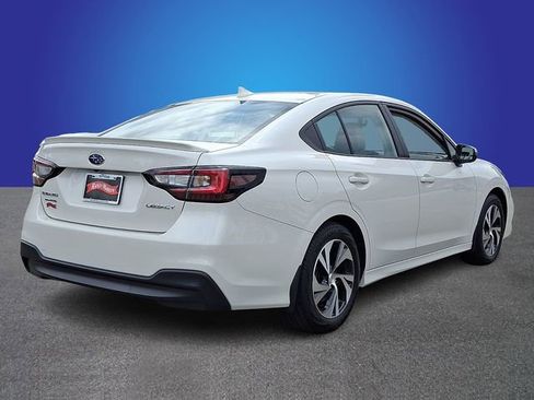 Certified 2025 Subaru Legacy Premium w/ Popular Package #1A AWD/4WD image 4