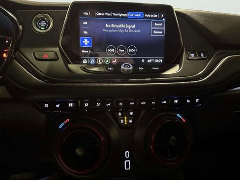 Used 2019 Chevrolet Blazer RS image 34