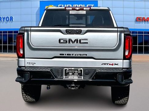 New 2026 GMC Sierra 1500 AT4X w/ LPO, Black Badging Package AWD/4WD image 4
