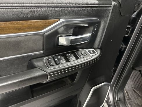 Used 2023 RAM 4500 Laramie AWD/4WD image 24