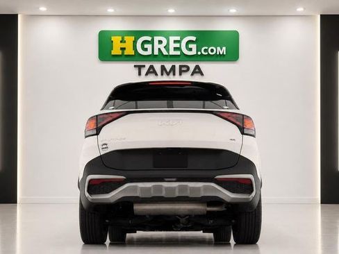 Used 2023 Kia Sportage EX AWD/4WD image 8